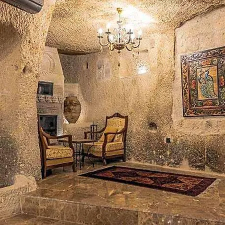 The Dorm Cave By Travellers Отель 3*