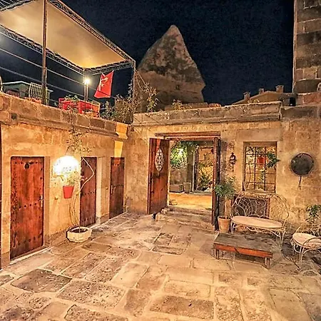 The Dorm Cave By Travellers 3* Гореме