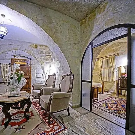 The Dorm Cave By Travellers Отель 3*